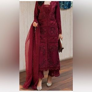 Saira Shakira lawn outfit